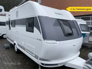 2024 - Hobby De Luxe 490 KMF   Med dobbeltseng og køjer fra Hinshøj Caravan A/S