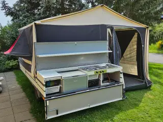 Combi Camp, Venezia fra 2004 sælges