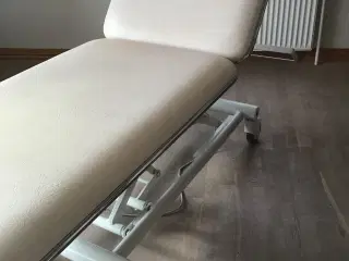 Behandler briks proffessionel.