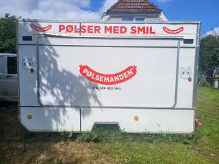 Pølsevogn sælges