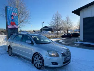 Toyota Avensis 2,0 D-4D Sol