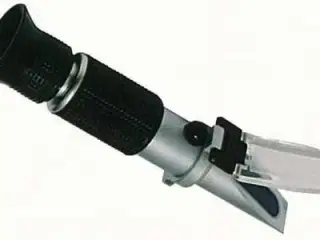 Elma RT01, refraktometer
