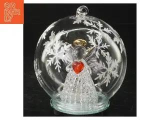 Glaskugle med julemotiv (str. 11 cm i diameter)
