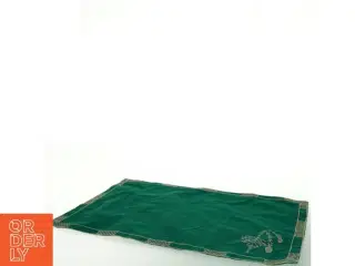 Grøn dug med dekoration (str. 30x41 cm)