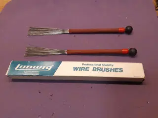 Ludwig vintage brushes/whiskers