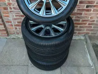 Nye vinterhjul på original alufælge til Ford Kuga