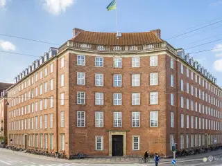 Kontor i Indre By i historisk ejendom