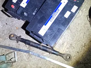 Batteriet til volvo lastbil org.