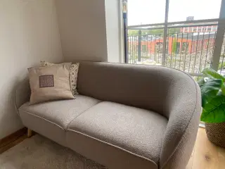 Stilet 2-persons sofa