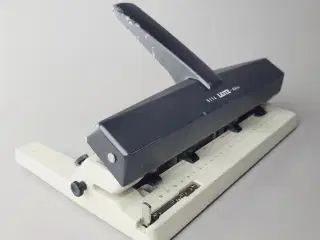 ⭐️· Kraftig LEITZ 4-Huls Hulmaskine - 5114 Akto