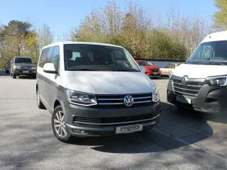 VW Multivan 2,0 TDi 204 Comfortline DSG kort