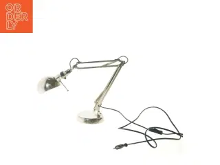 Arkitektlampe i metal fra IKEA