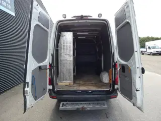 Mercedes-Benz Sprinter 316 2,1 CDI A2 H2 RWD 163HK Van Aut.