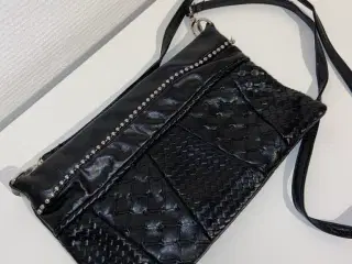 Castello taske 40,-
