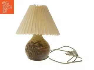 Bordlampe med keramisk fod (str. 27 cm)