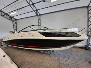 Bayliner VR6 Cuddy, MerCruiser 6,2 MPI