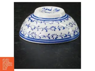 Blå og hvid porcelænsskål (str. 8 cm)