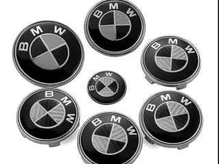 BMW emblemer sort/hvid carbon 74