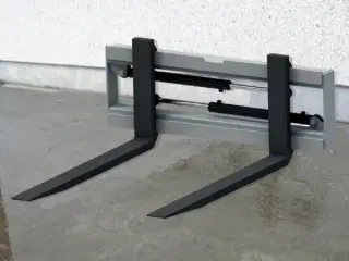 - - - Pallgafler 2.000 kg. m. hy. gaffelflyt