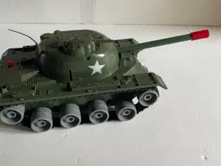 Ældre Japansk tank