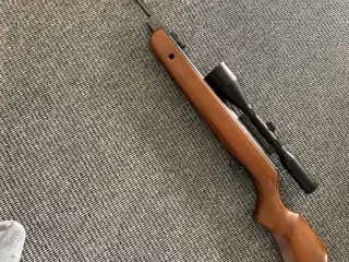 Luftgevær Gamo model 1250