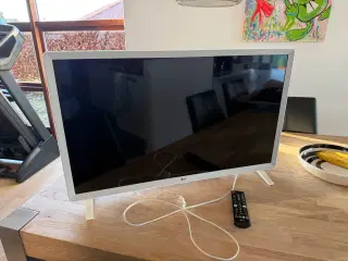 LG TV 32”