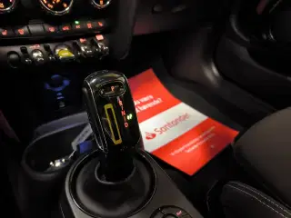 MINI Cooper SE  Camden Edition