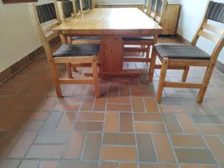 8 Spisebordsstole