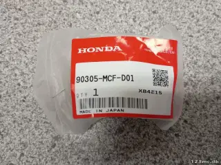 Møtrik, bagaksel, Honda CBR1000 Fireblad m.fl.