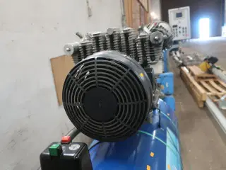 Kompressor COMPAIR MGK H 551