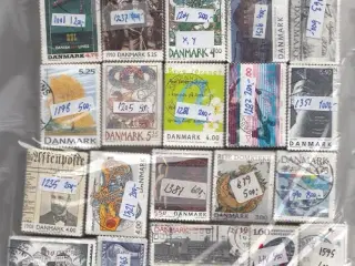 82 forsk. bundter a. 100 stk. AFA 56.460 kr.