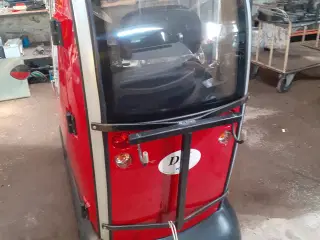 El kabine scooter 