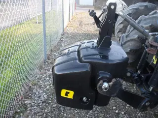 Ålö 900 kg. basis frontklods