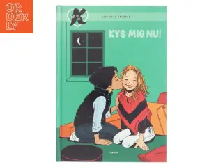 K for Klara, Kys mig nu! af Line Kyed Knudsen (Bog)