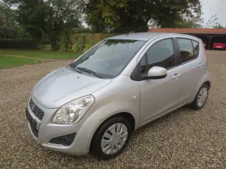 Suzuki Splash 1.0 i År 14 Km 42000. 