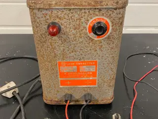 Vintage 12 volt batterilader retro