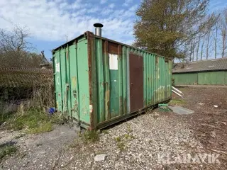 Container med flisfyr 20 fods