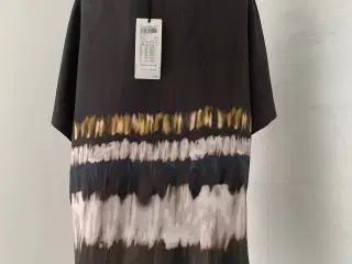 T-shirt str.42