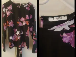 Bluse med blomster