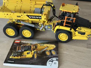 Lego Technic  42082, 42070, 42114 og 42099