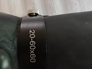 Kikkert på 3-fod mes stativ