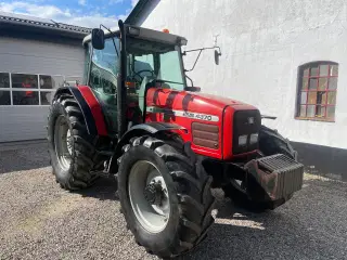 Massey Ferguson 4370