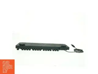 Sort mekanisk tastatur fra Marvo (str. 44 x 13,5 cm)