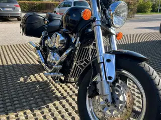 Suzuki VZ800 Marauder