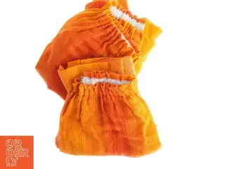 Orange gardin (str. 87 x 140. cm)