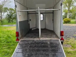 Brenderup hestetrailer 