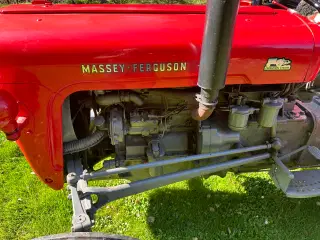 Massey Ferguson 35X veterantraktor