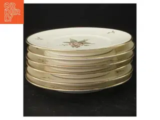 Porcelænstallerkener med blomstermotiv fra B&G