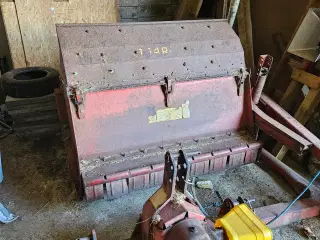 Taarup 1350 grønthøster