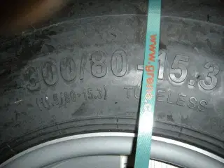 - - - 300-80-15.3